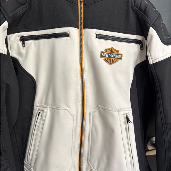 Harley-Davidson Two-Tone Riding Jacket - Picture 5 of 11